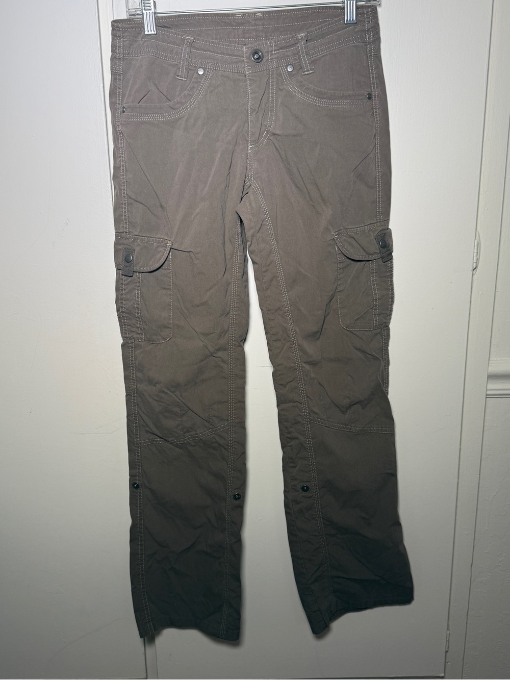 Kuhl Women's Hiking Olive Green Cargo Pants - Casual Utility Style 2